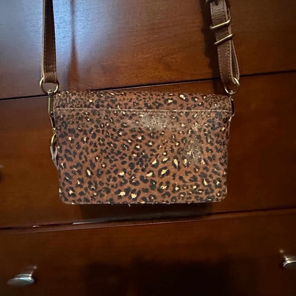 Madewell The Flap Convertible Crossbody Bag & Wallet Painted Leopard Calf Hair - Picture 4 of 16